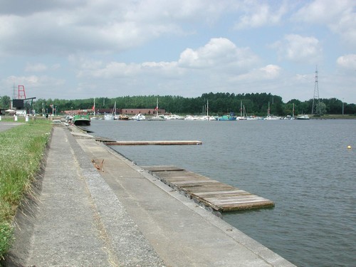 Mons